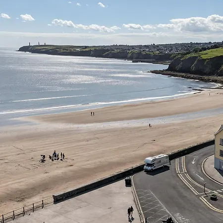 Charming Beachfront Apartments, Sea Views In 아파트 트라모어