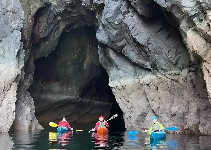 Charming Beachfront Apartments, Sea Views In Apartamento Tramore